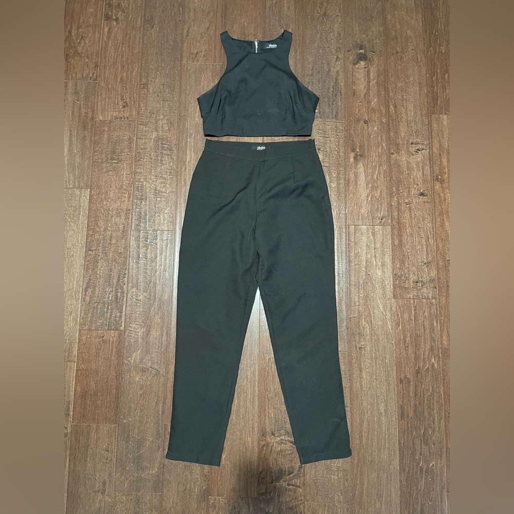 Lulus Two piece crop top and pants set